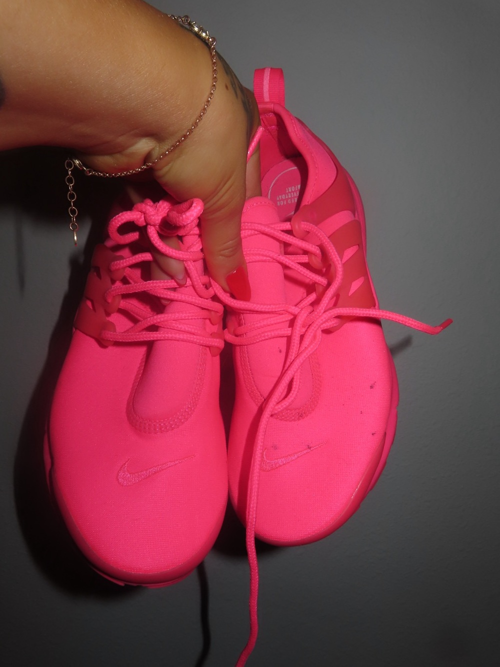 Nike Women's Neon Pink Athletic Sneakers